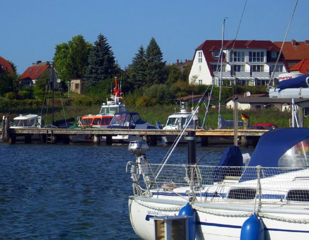 Ferienhaus Suedblick Am Yachthafen เบรเกอ ภายนอก รูปภาพ